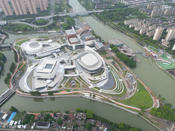0112【k8凯发安装投稿官网】k8凯发安装参建的江阴国乐岛项目顺利竣工开岛.png